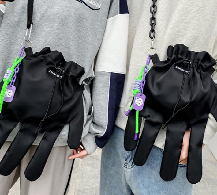 Glove shape shoulder bag