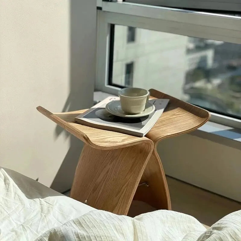 Butterfly Stool Made from Ash Plywood