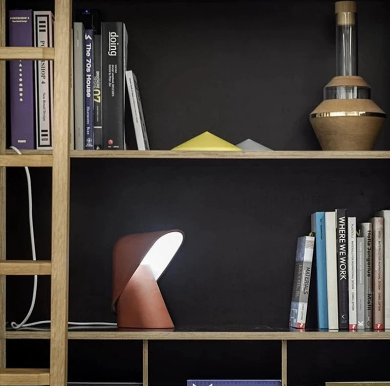 Modern Minimalist Resin LED Desk Lamp